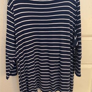 Croft & Barrow Blue and White Boxy Relaxed 3/4 Long Sleeve Tee